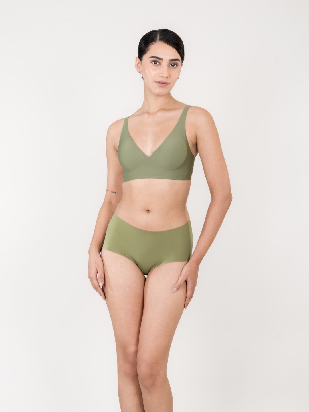 Skyn Plunge Bra & Panty Combo